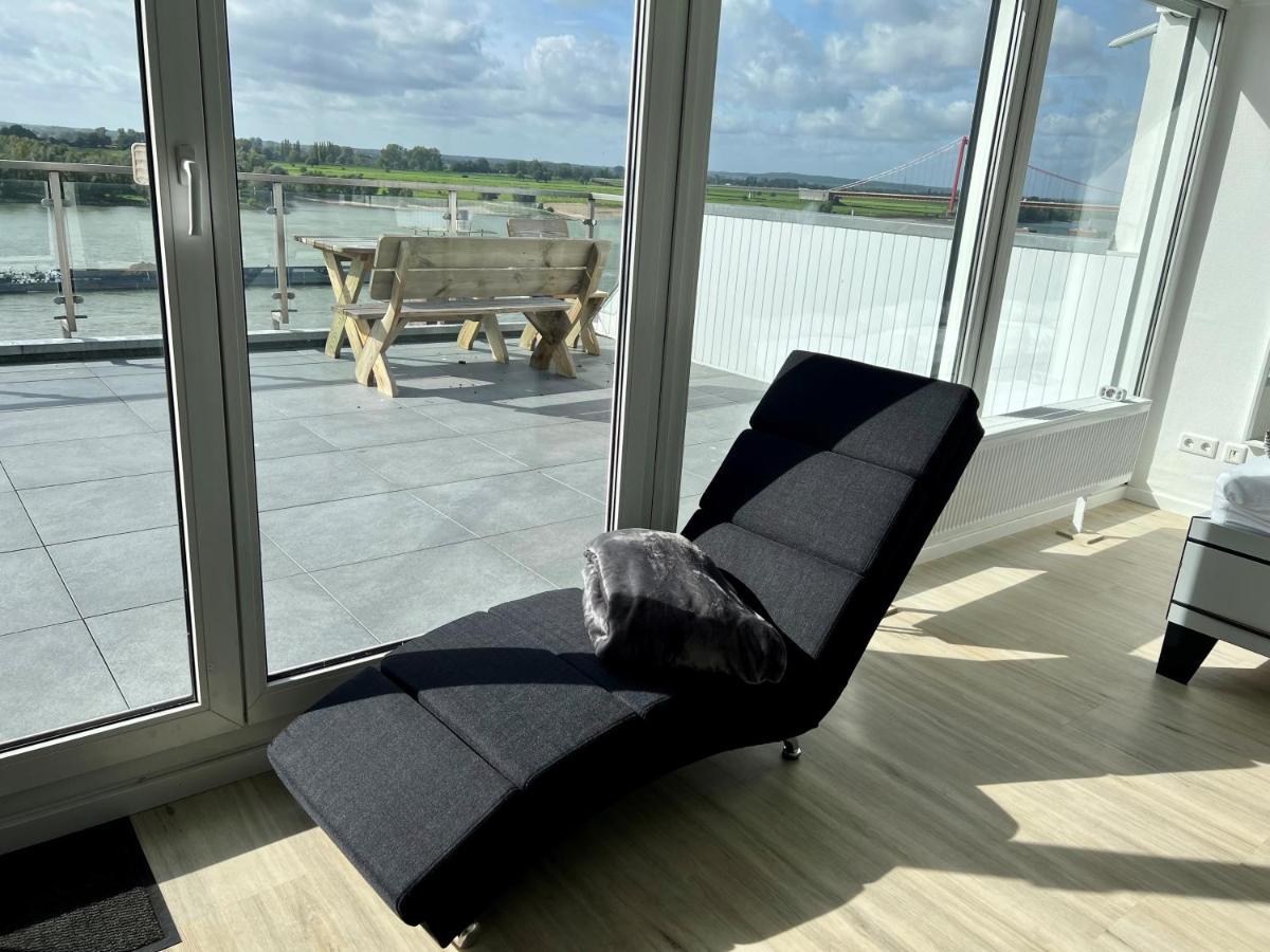 Panorama - Exklusives Apartment An Der Promenade Mit Dachterrasse & Rheinblick Emmerich Luaran gambar